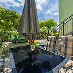Lägenhet Preiswertes Studio-apartment Mit Privatem Grill, Privatparkplatz Unweit Vom *